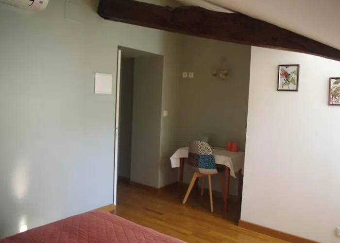 Domaine Hias ゲストハウス 3*